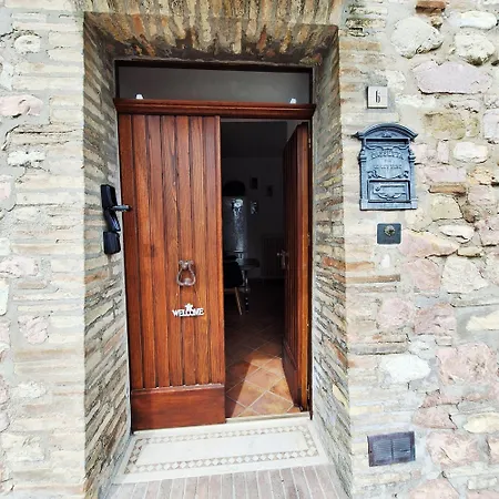 Eluna - Domus Petra * Assisi